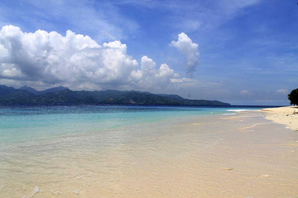 Senang Private Villa Gili Trawangan Kültér fotó